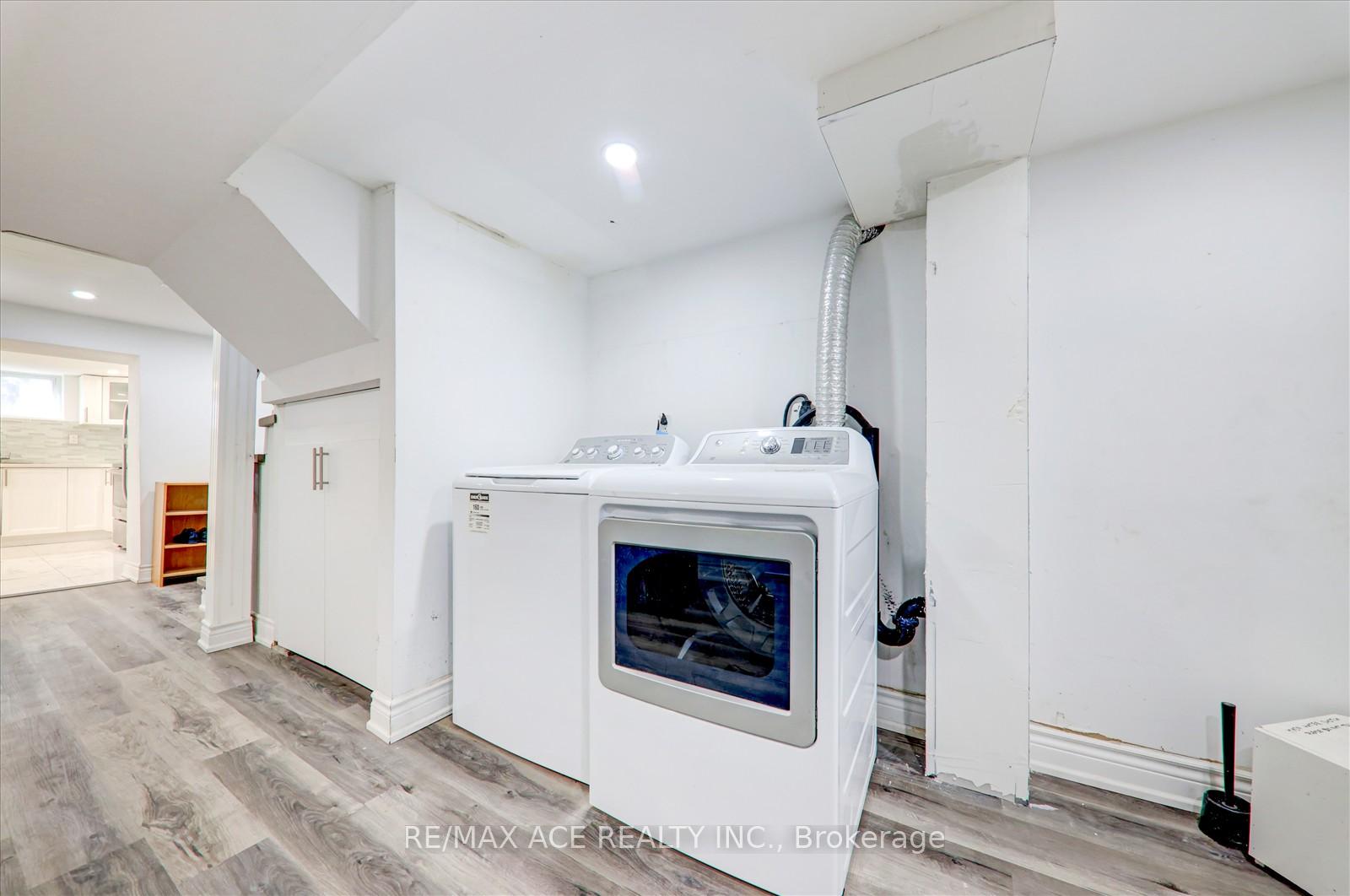 Photo 6 of Unit BSMT, 34 Lord Roberts Drive, Scarborough, Eglinton East — HOMEH