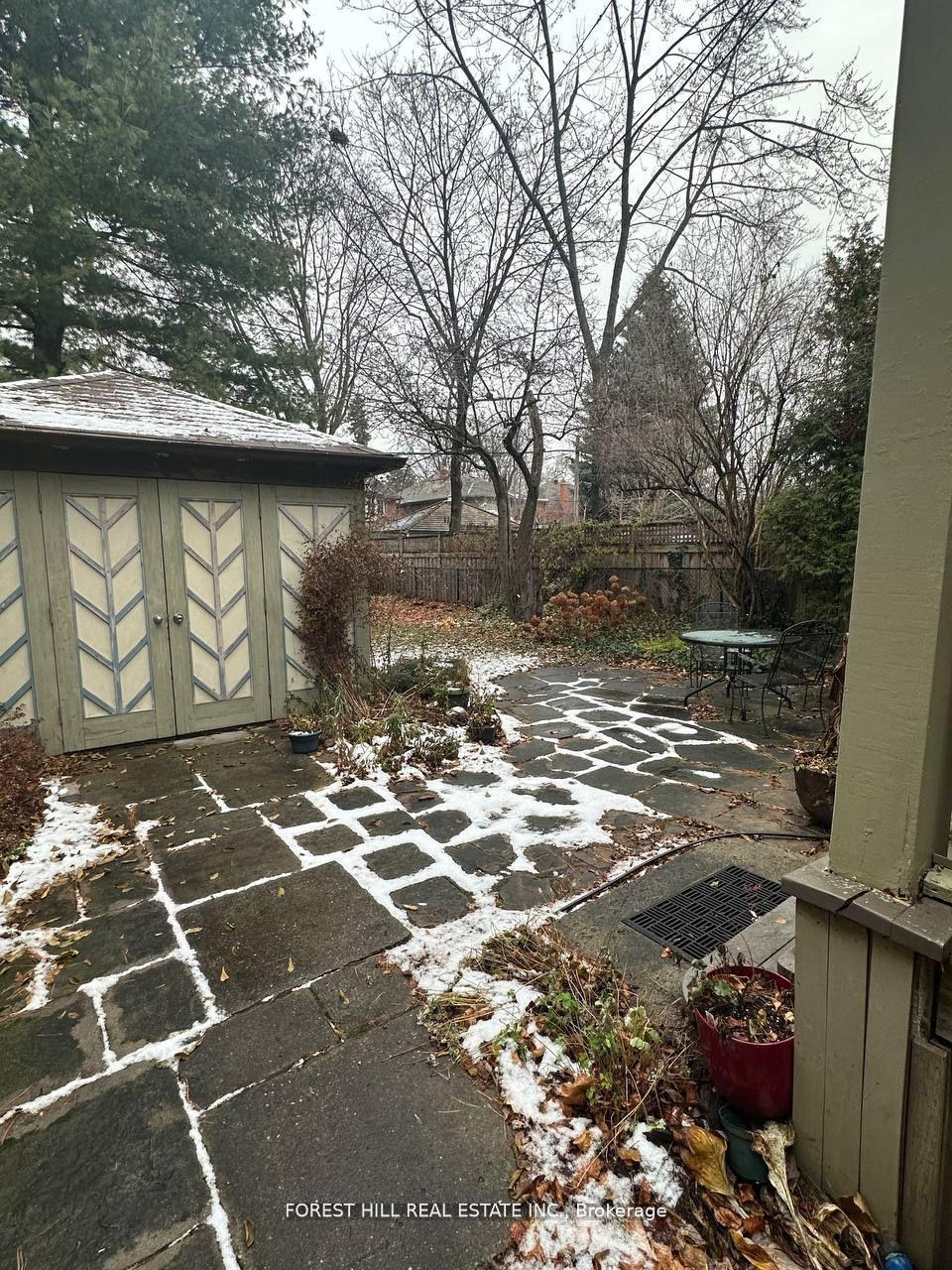 Photo 2 of 490 Briar Hill Avenue, Toronto, Lawrence Park South — HOMEH