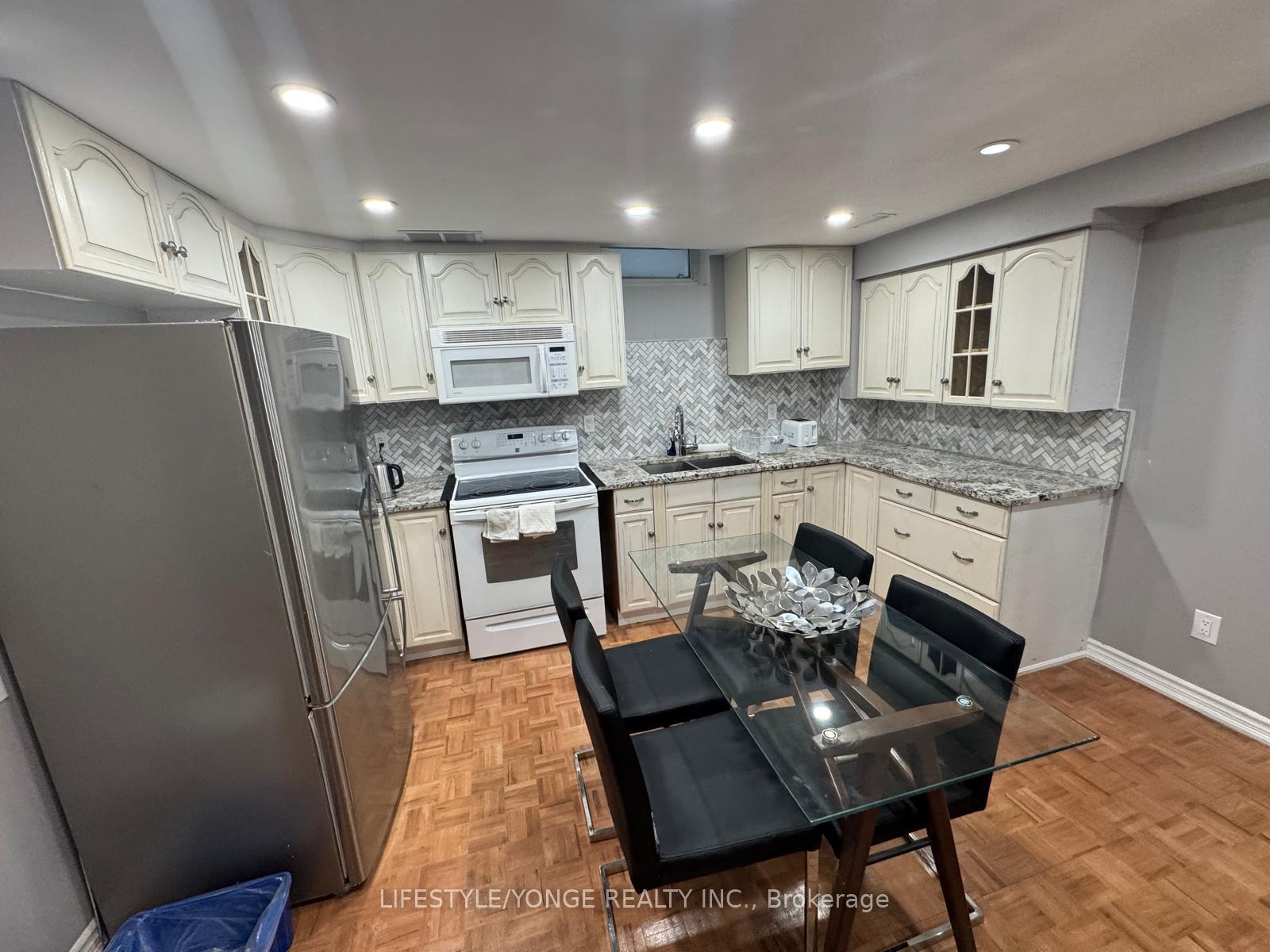 Photo 4 of Unit Bsmt, 19 Lisa Crescent, Vaughan, Crestwood-Springfarm-Yorkhill — HOMEH