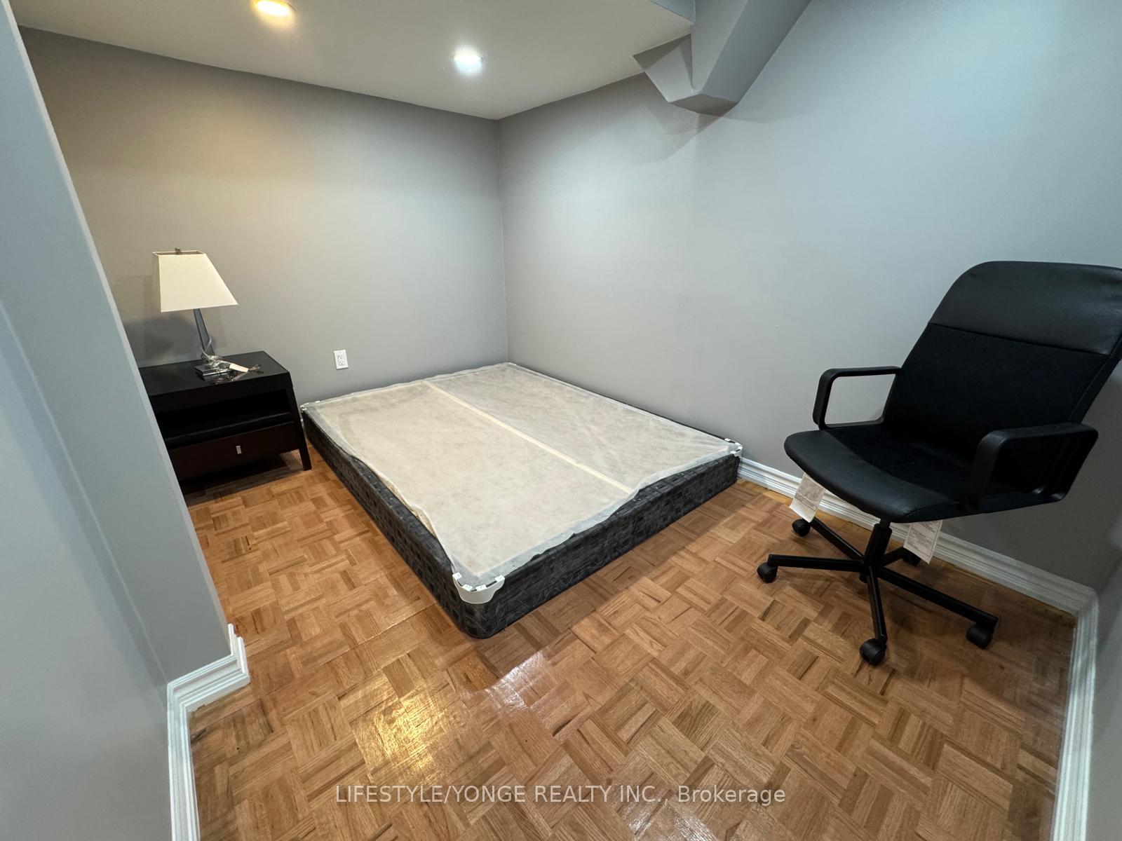 Photo 11 of Unit Bsmt, 19 Lisa Crescent, Vaughan, Crestwood-Springfarm-Yorkhill — HOMEH