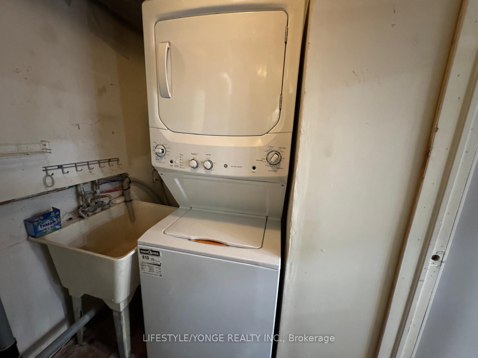 Photo 10 of Unit Bsmt, 19 Lisa Crescent, Vaughan, Crestwood-Springfarm-Yorkhill — HOMEH