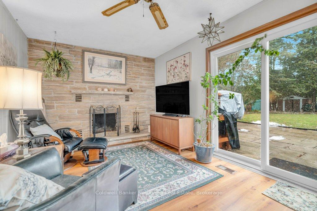 Photo 5 of 38 Hickory Street, Guelph, Kortright West — HOMEH