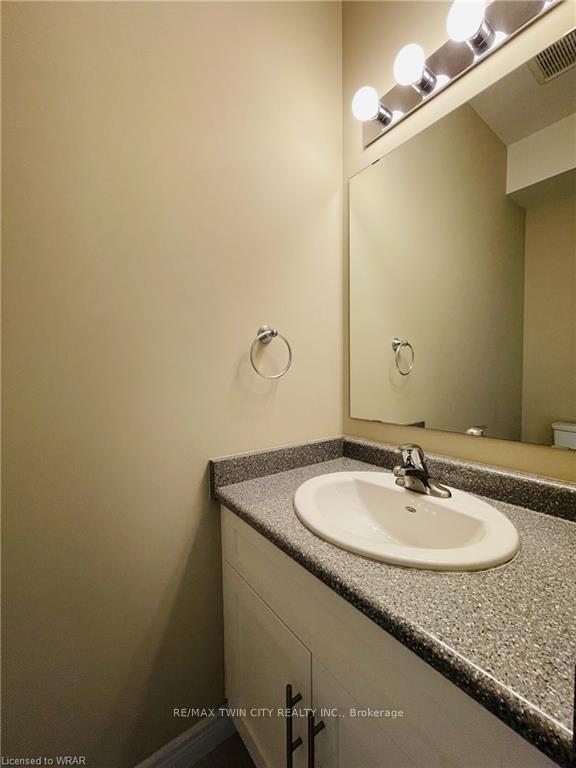 Photo 2 of Unit #H4, 70 Willowrun Drive, Kitchener — HOMEH