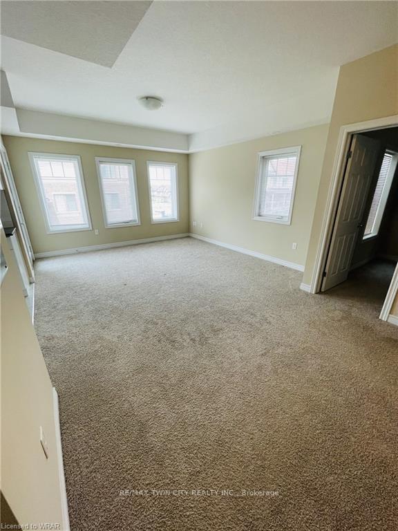 Photo 5 of Unit #H4, 70 Willowrun Drive, Kitchener — HOMEH
