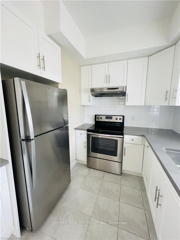 Photo 6 of Unit #H4, 70 Willowrun Drive, Kitchener — HOMEH