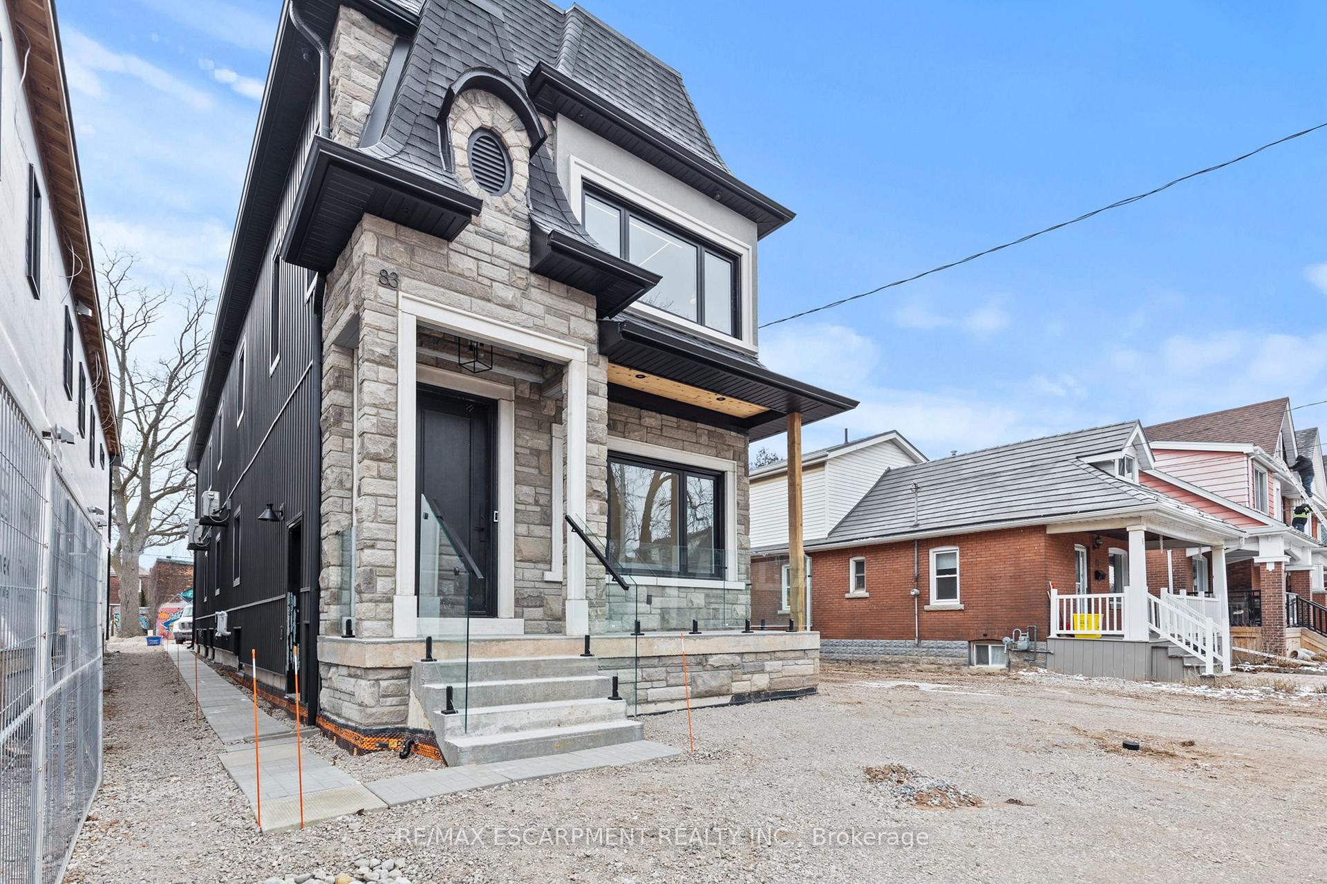 Photo 4 of Unit 2, 83 Melbourne Street, Hamilton, Kirkendall — HOMEH