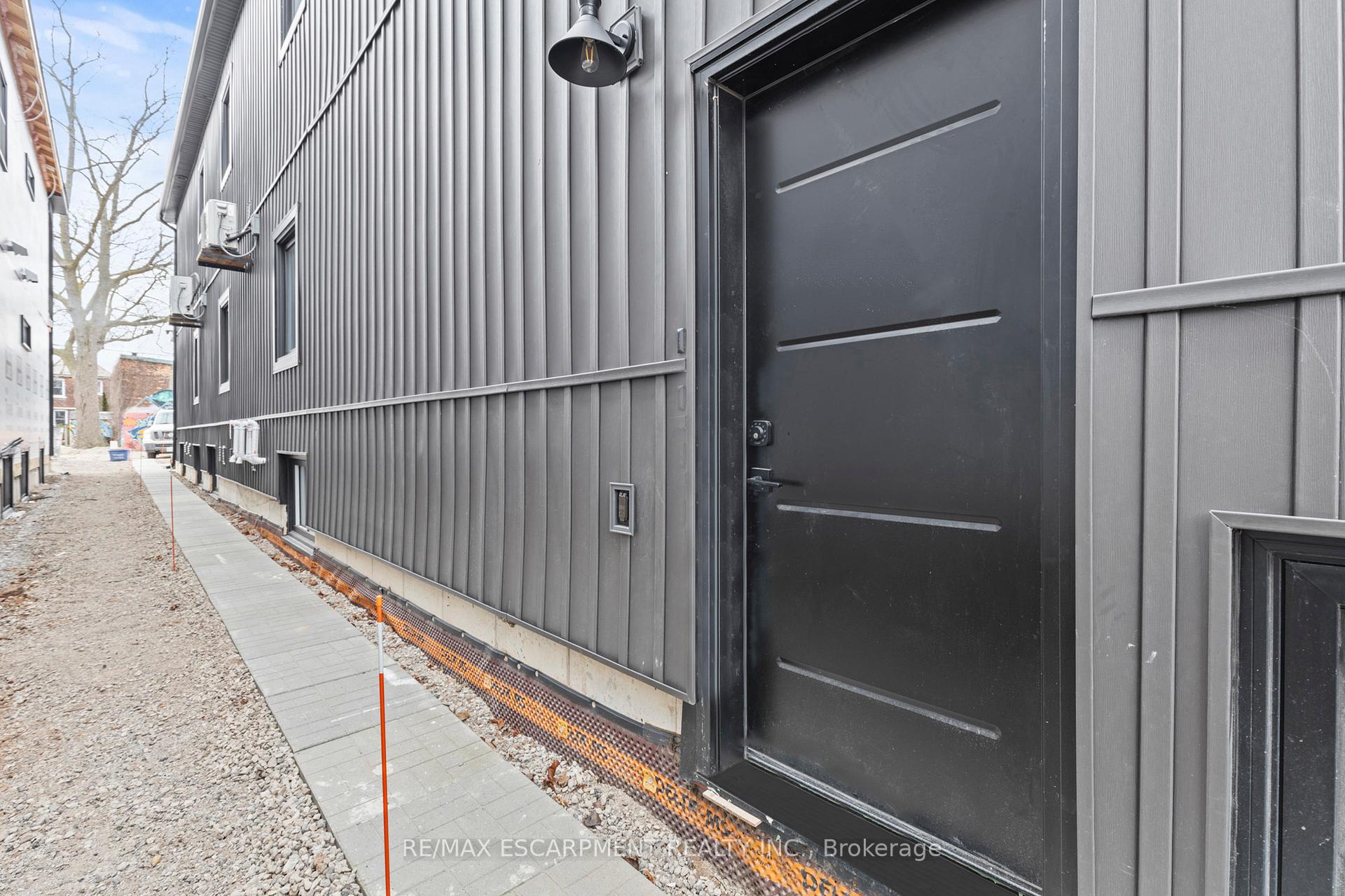 Photo 2 of Unit 2, 83 Melbourne Street, Hamilton, Kirkendall — HOMEH