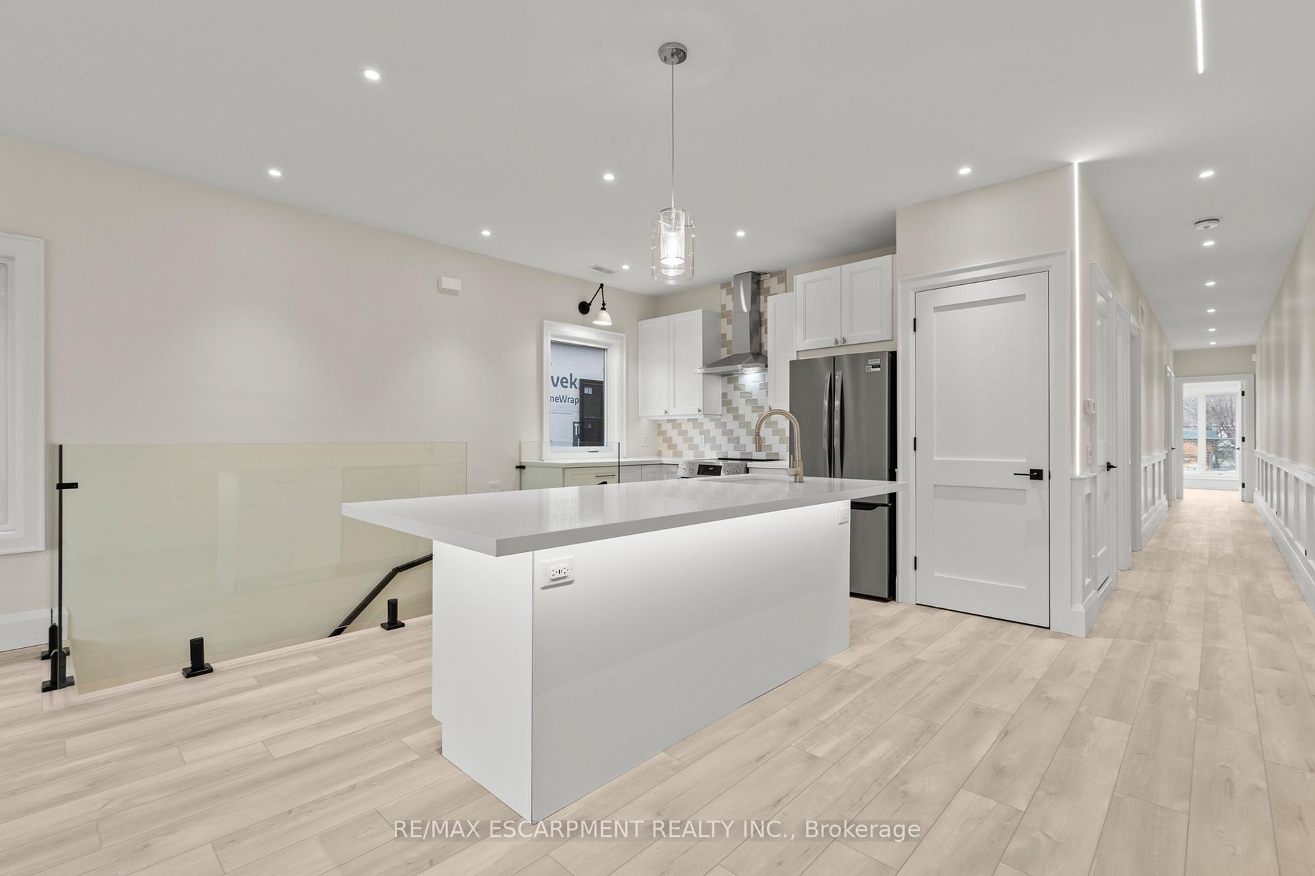Photo 8 of Unit 2, 83 Melbourne Street, Hamilton, Kirkendall — HOMEH