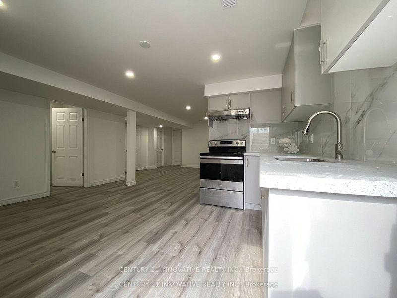 Photo 10 of Unit Bmst, 75 Lafayette Boulevard, Whitby, Williamsburg — HOMEH