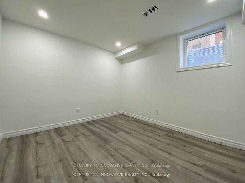 Photo 14 of Unit Bmst, 75 Lafayette Boulevard, Whitby, Williamsburg — HOMEH