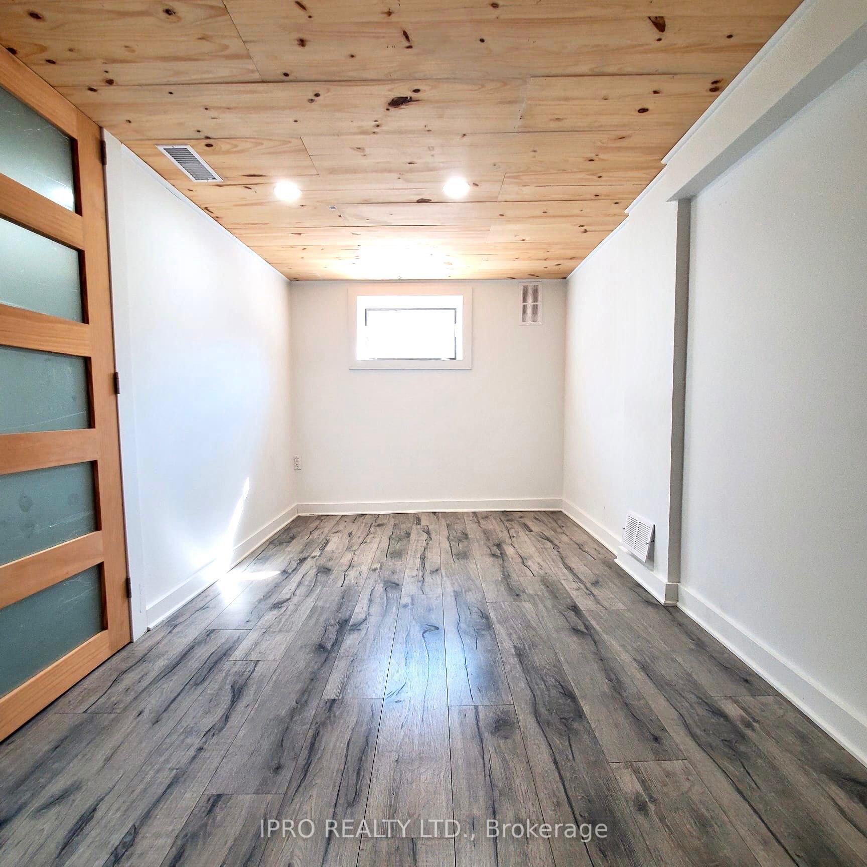 Photo 5 of Unit BSMT, 129 Mcanulty Boulevard, Hamilton, Industrial Sector — HOMEH