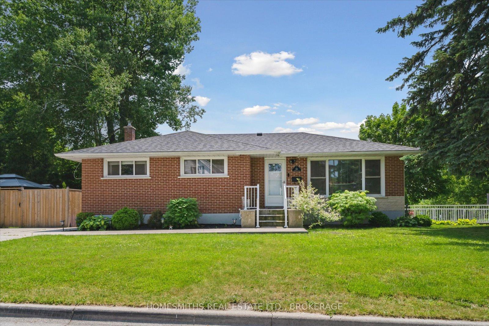 Photo 1 of 749 Cambridge Court, Oshawa, Eastdale — HOMEH