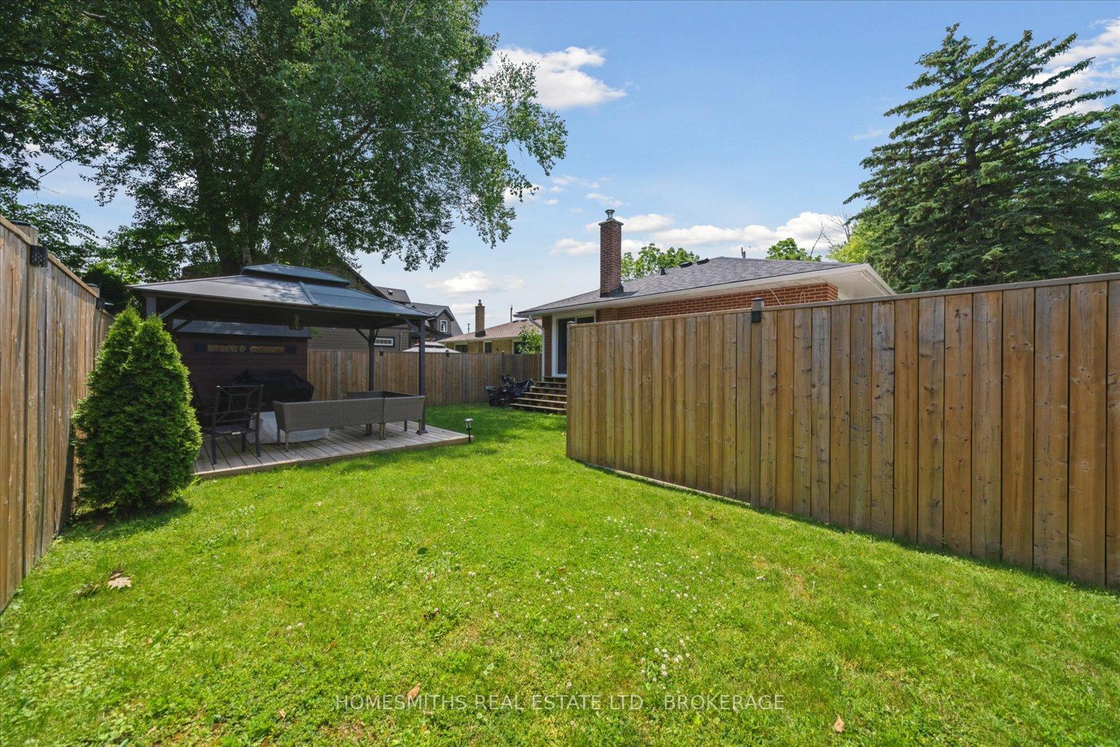 Photo 18 of 749 Cambridge Court, Oshawa, Eastdale — HOMEH