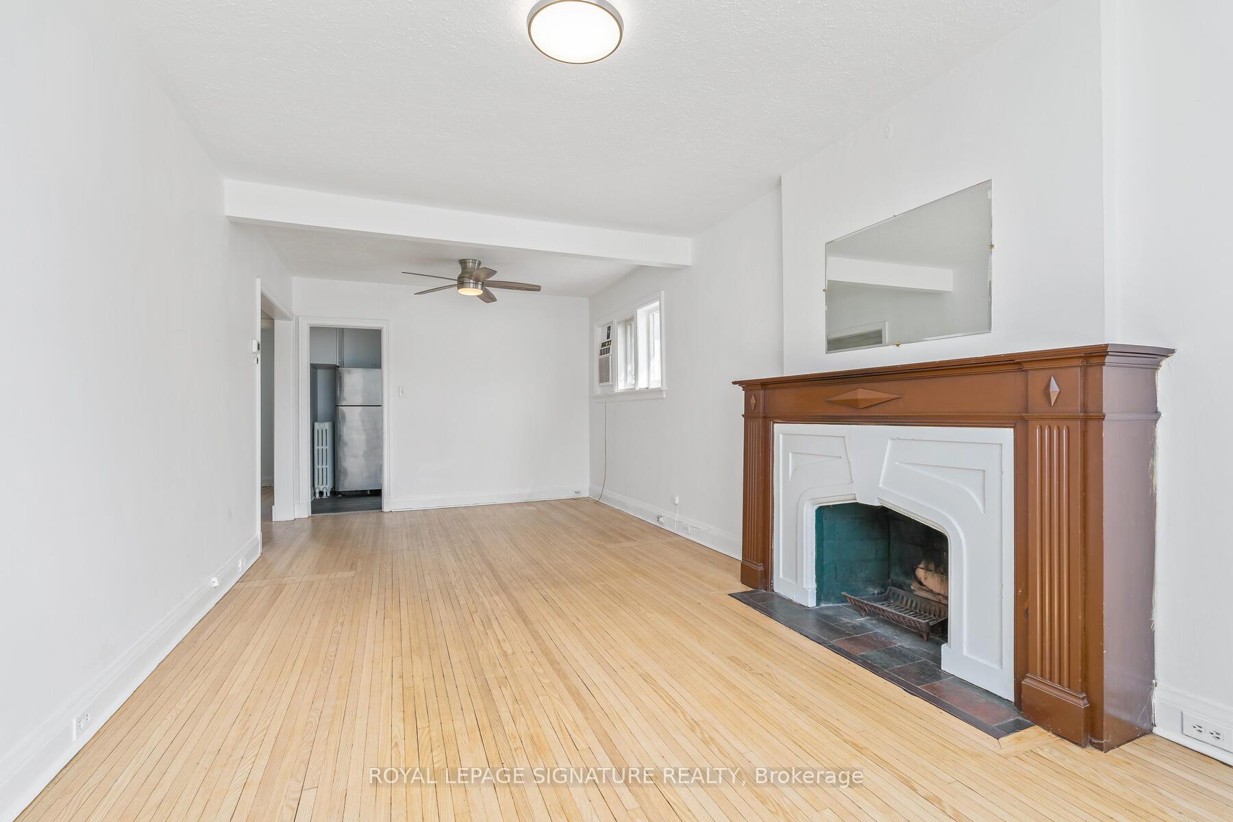 Photo 6 of 316 Cosburn Avenue, Toronto, East York — HOMEH