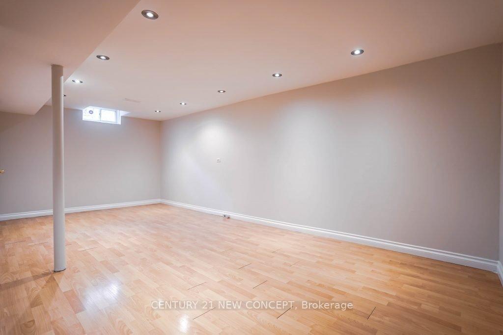 Photo 19 of 2 Sundown Court, Vaughan, Lakeview Estates — HOMEH
