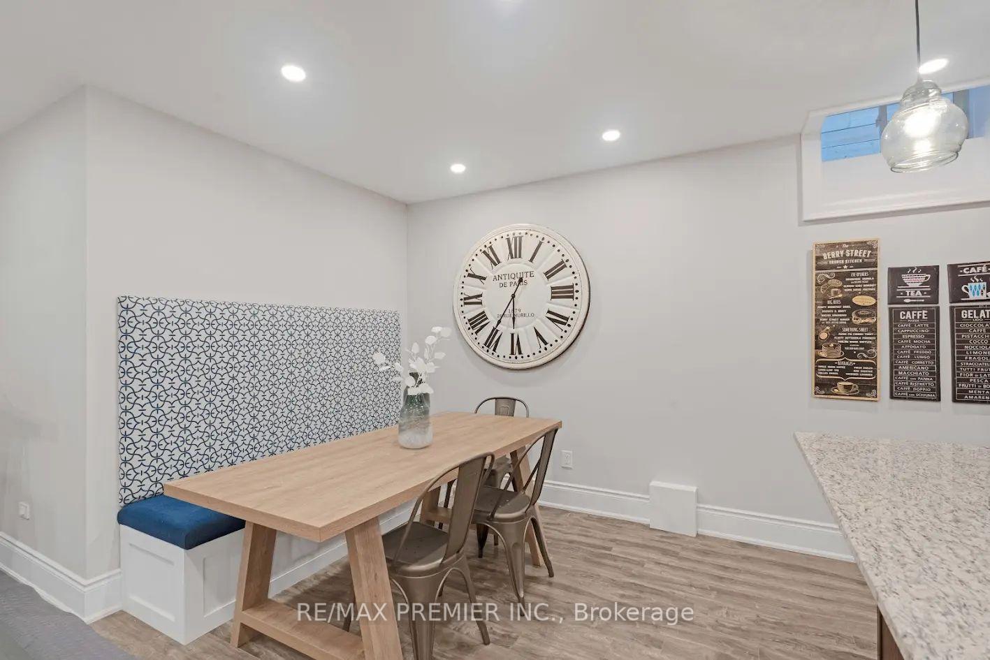 Photo 7 of Unit Lower, 105 Chesney Crescent, Vaughan, Kleinburg — HOMEH