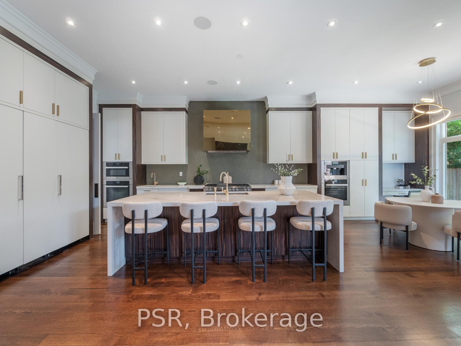 Photo 8 of 26 Strathearn Boulevard, Toronto, Forest Hill South — HOMEH