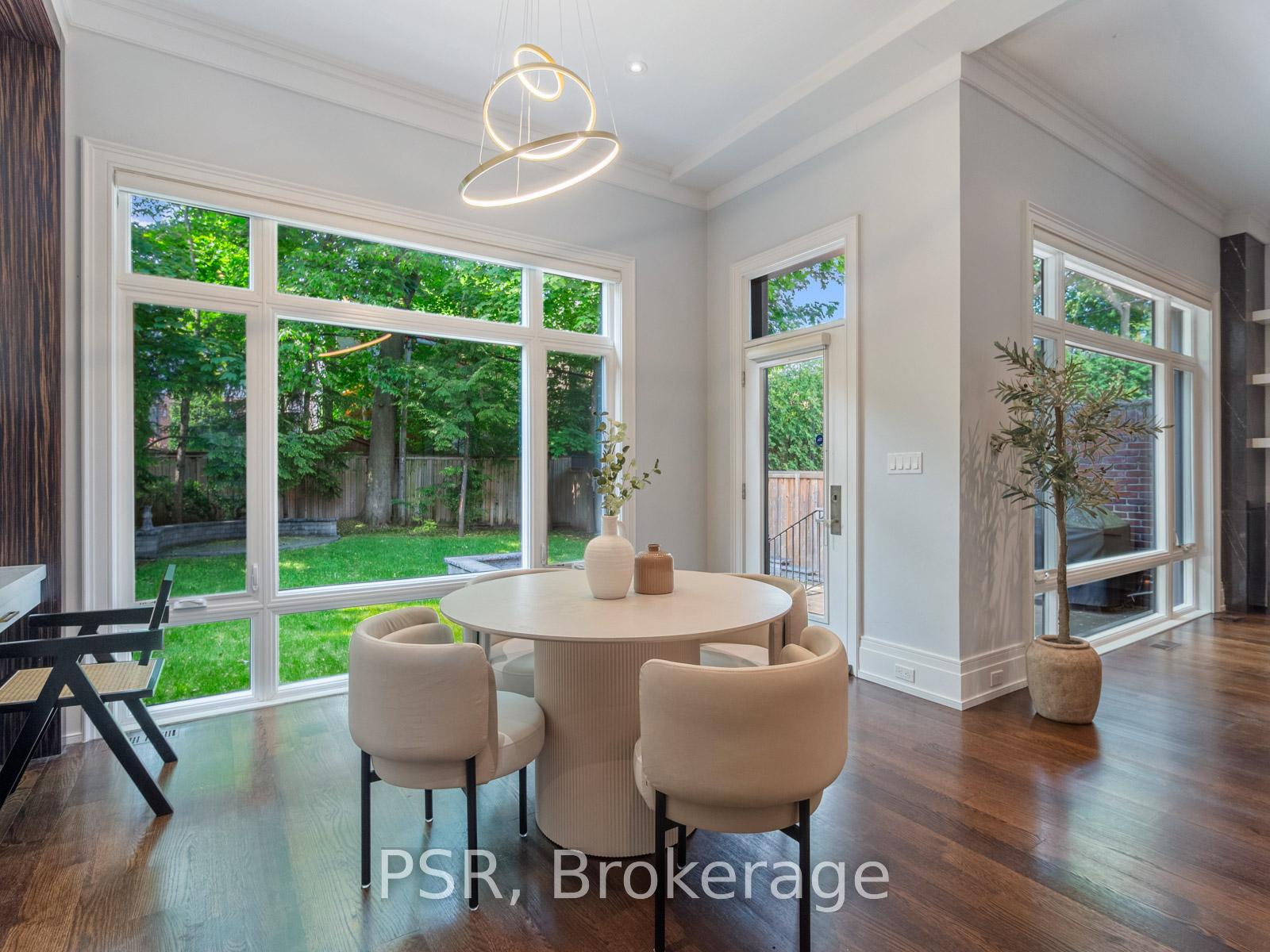 Photo 10 of 26 Strathearn Boulevard, Toronto, Forest Hill South — HOMEH
