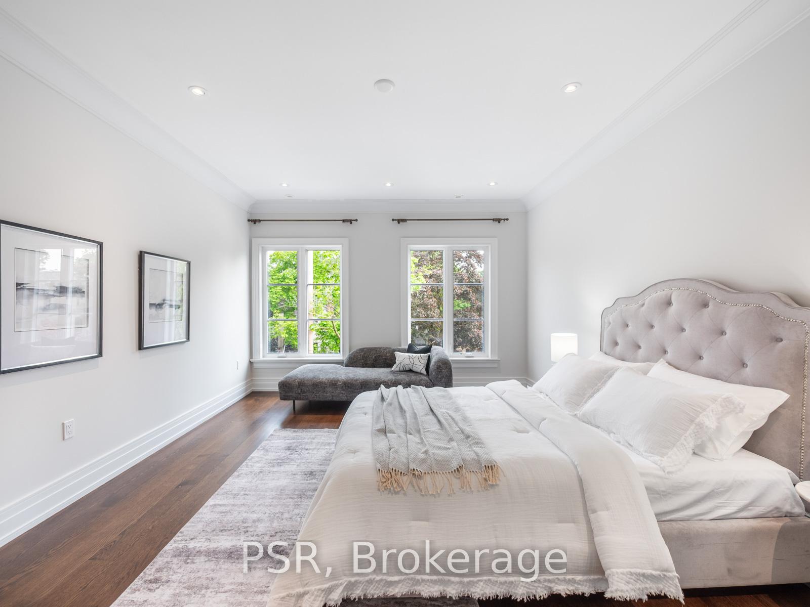 Photo 20 of 26 Strathearn Boulevard, Toronto, Forest Hill South — HOMEH