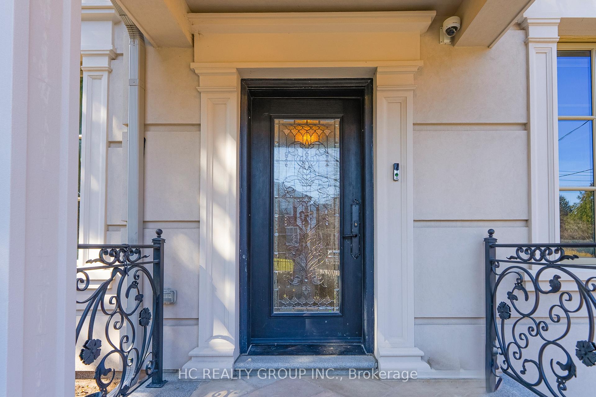 Photo 3 of 136 Kilbarry Road, Toronto, Forest Hill South — HOMEH