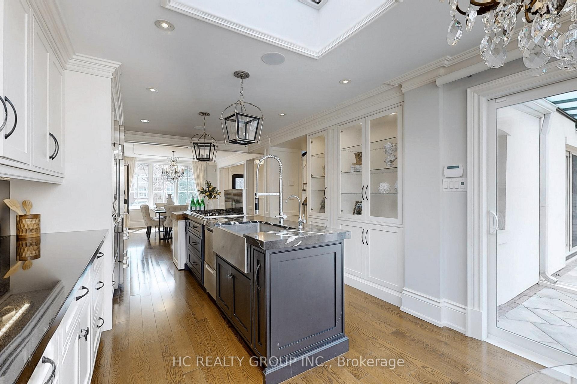 Photo 11 of 136 Kilbarry Road, Toronto, Forest Hill South — HOMEH