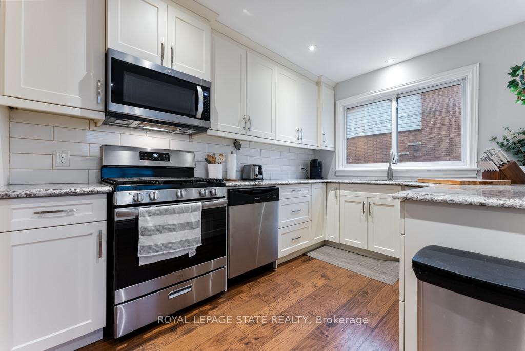Photo 10 of 129 West 27th Street, Hamilton, Westcliffe — HOMEH