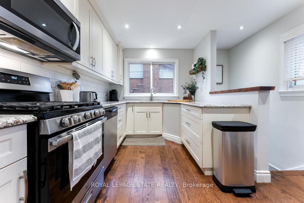 Photo 14 of 129 West 27th Street, Hamilton, Westcliffe — HOMEH