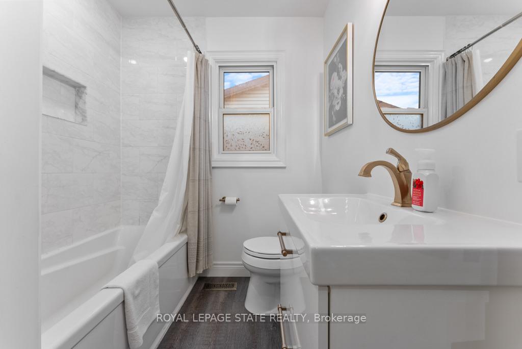 Photo 19 of 129 West 27th Street, Hamilton, Westcliffe — HOMEH