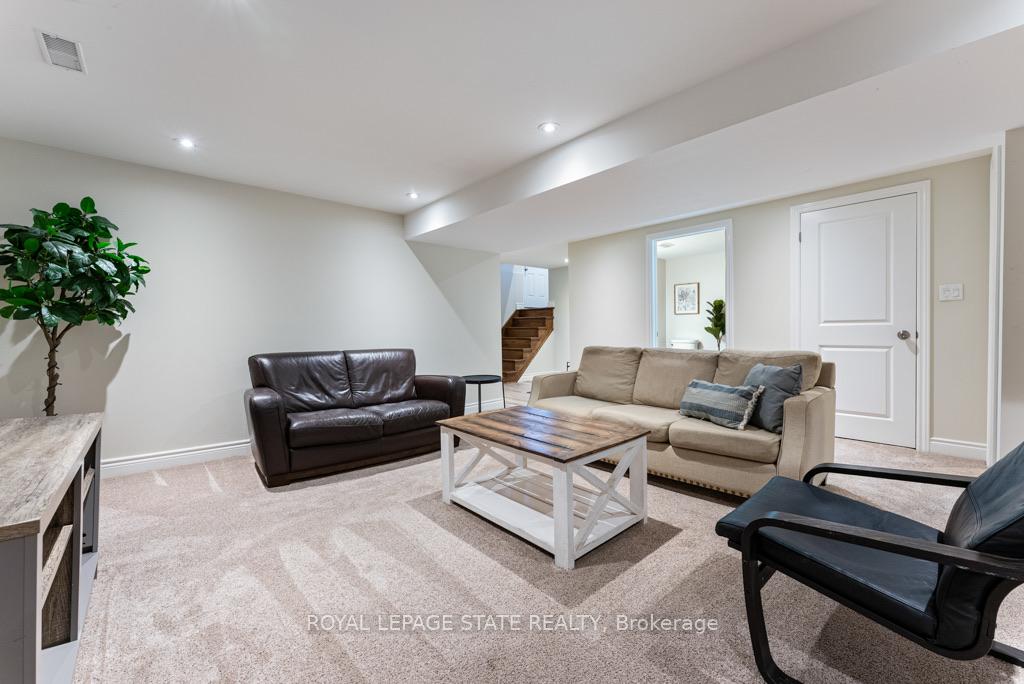 Photo 24 of 129 West 27th Street, Hamilton, Westcliffe — HOMEH