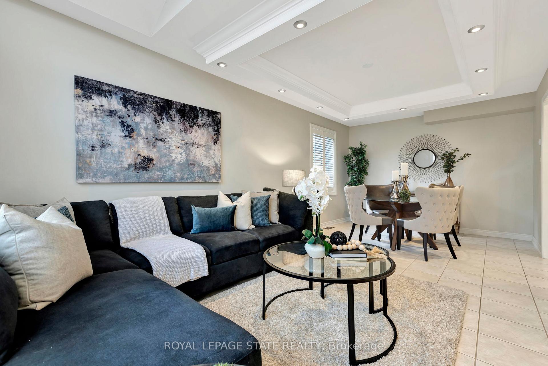 Photo 7 of 162 Silverlace Circle, Hamilton, Stoney Creek — HOMEH