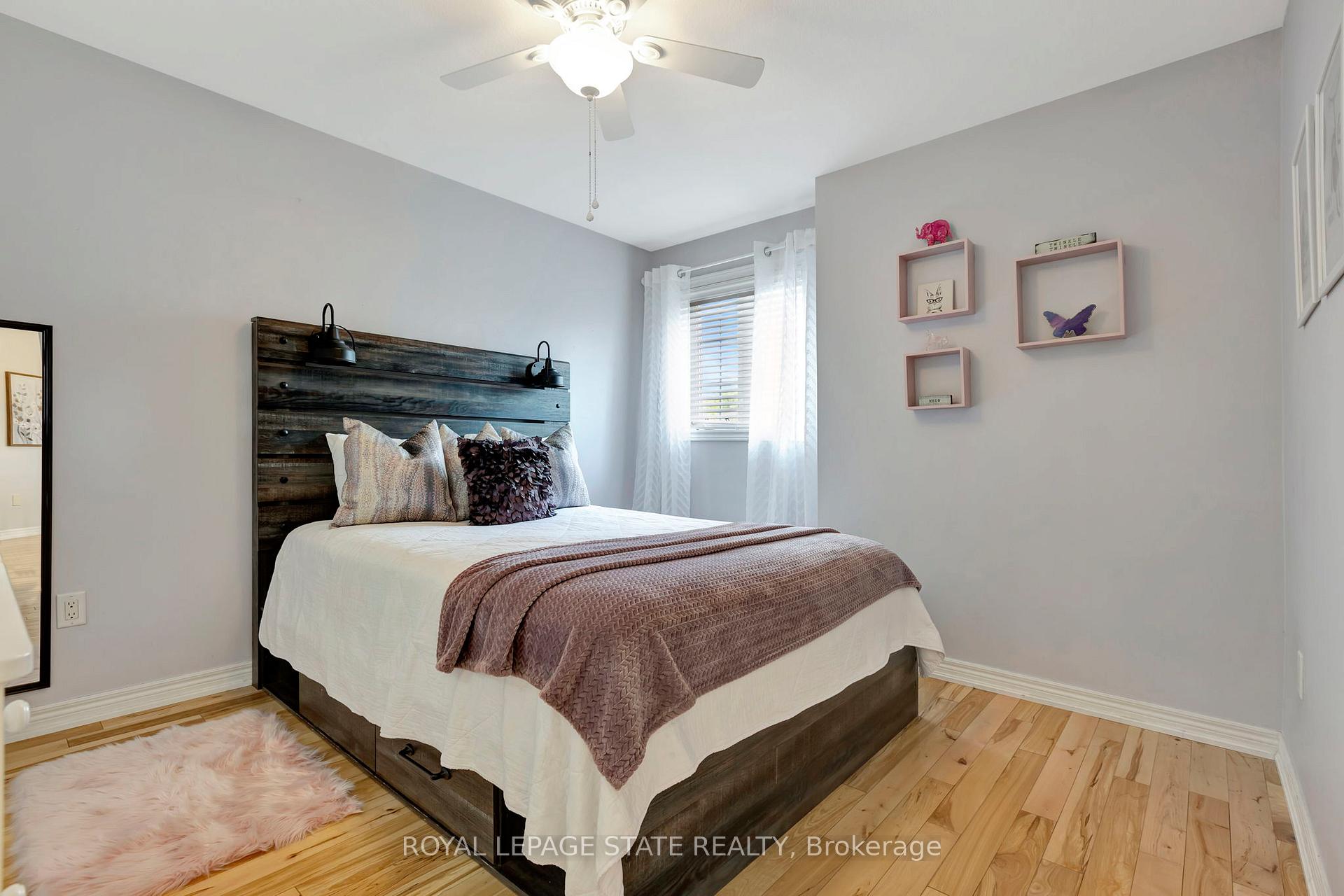 Photo 19 of 162 Silverlace Circle, Hamilton, Stoney Creek — HOMEH