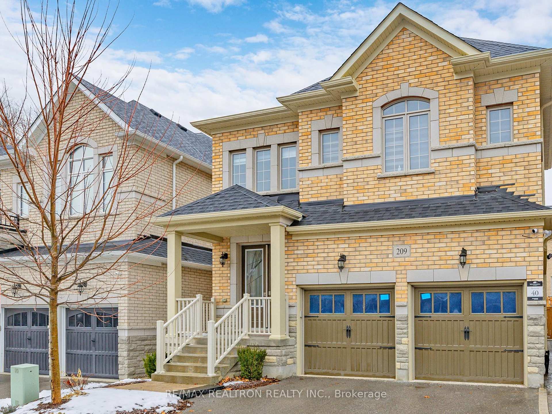 Photo 4 of Unit Bsmt, 209 Butternut Ridge Trail, Aurora, Aurora Heights — HOMEH