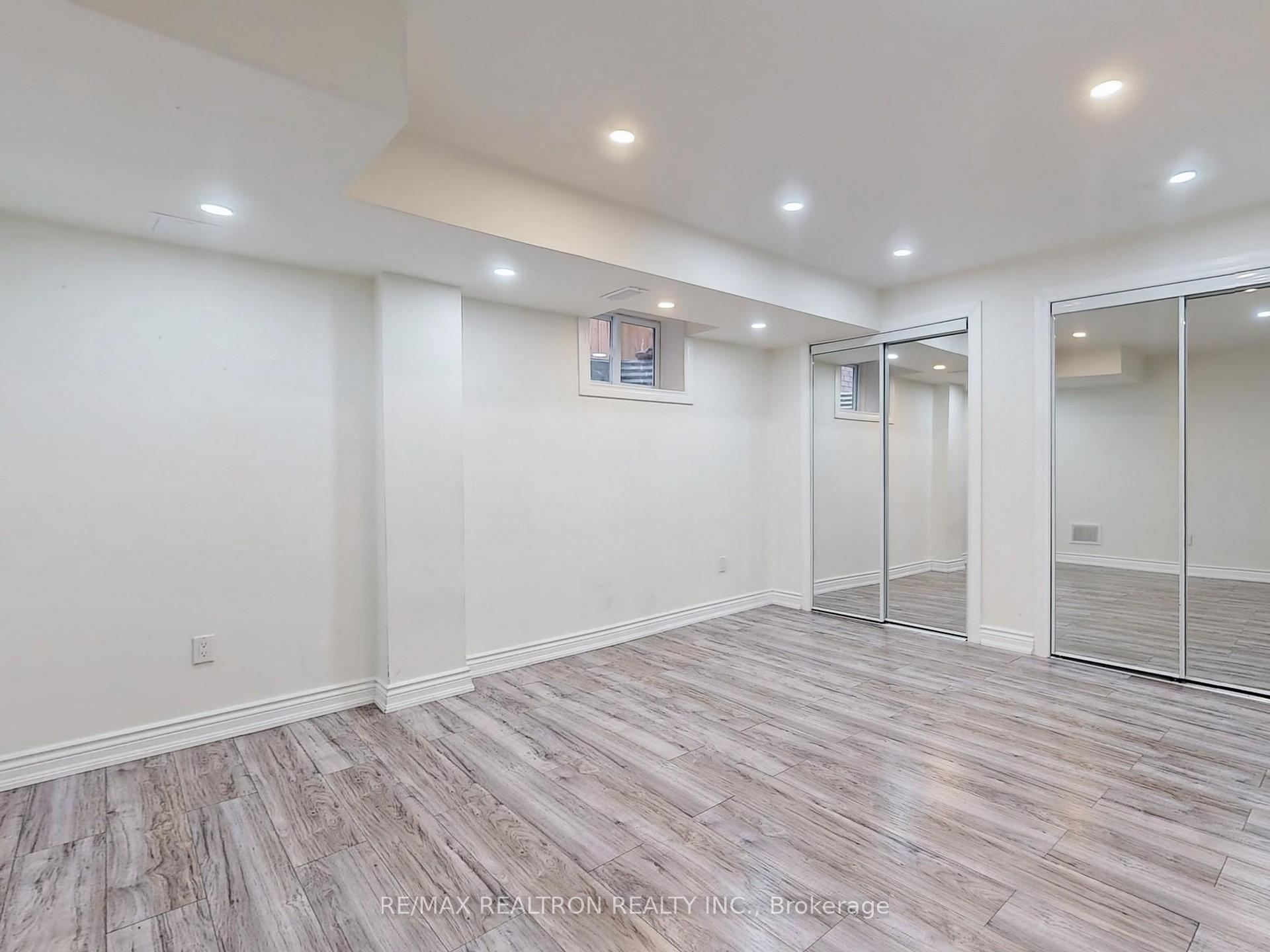 Photo 19 of Unit Bsmt, 209 Butternut Ridge Trail, Aurora, Aurora Heights — HOMEH