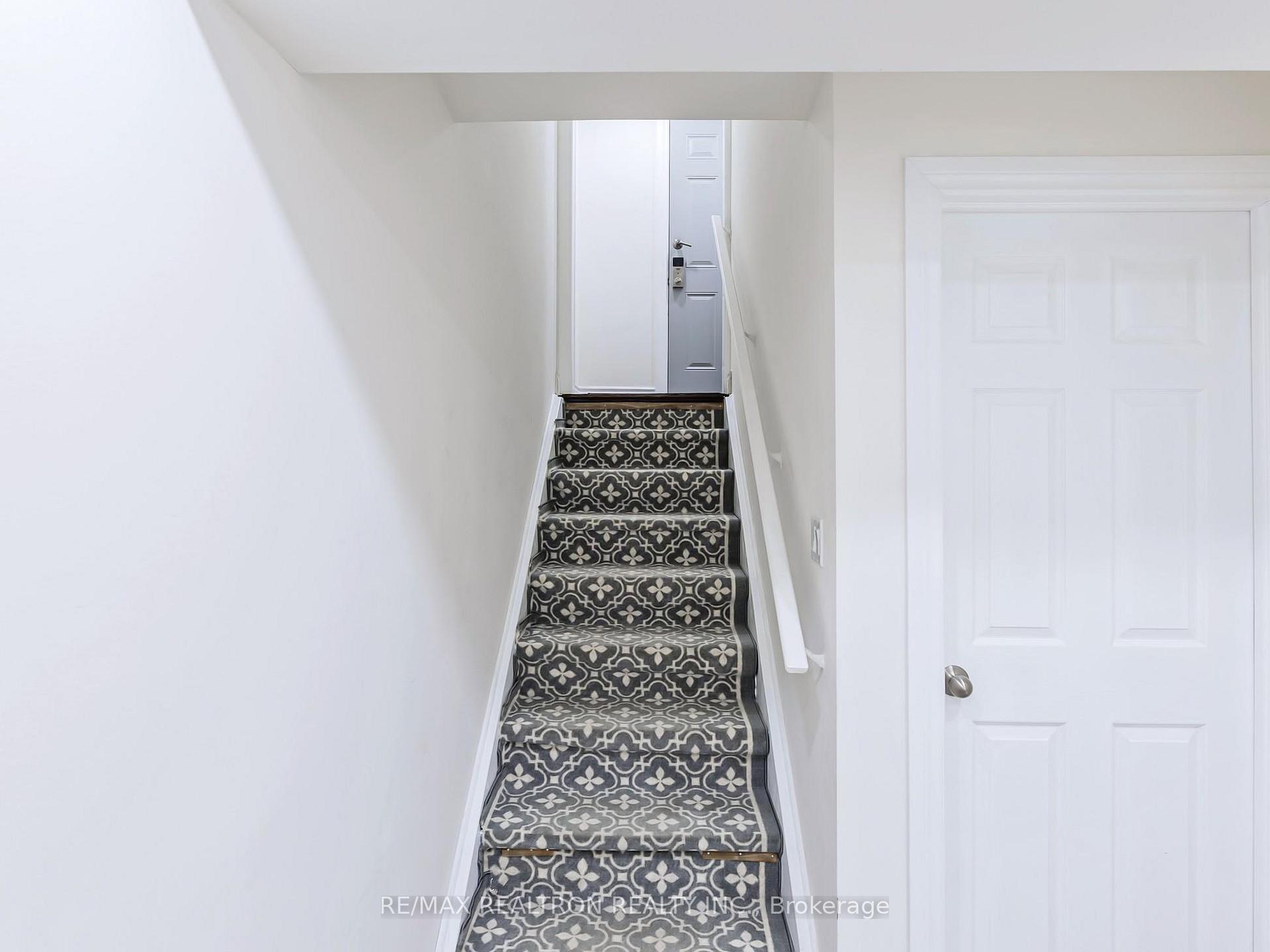 Photo 37 of Unit Bsmt, 209 Butternut Ridge Trail, Aurora, Aurora Heights — HOMEH