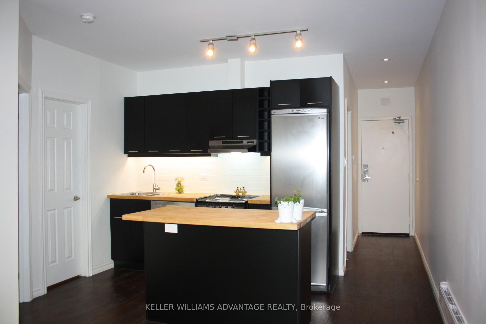 Photo 4 of Unit Unit B, 236 Highfield Road, Toronto, Greenwood-Coxwell — HOMEH