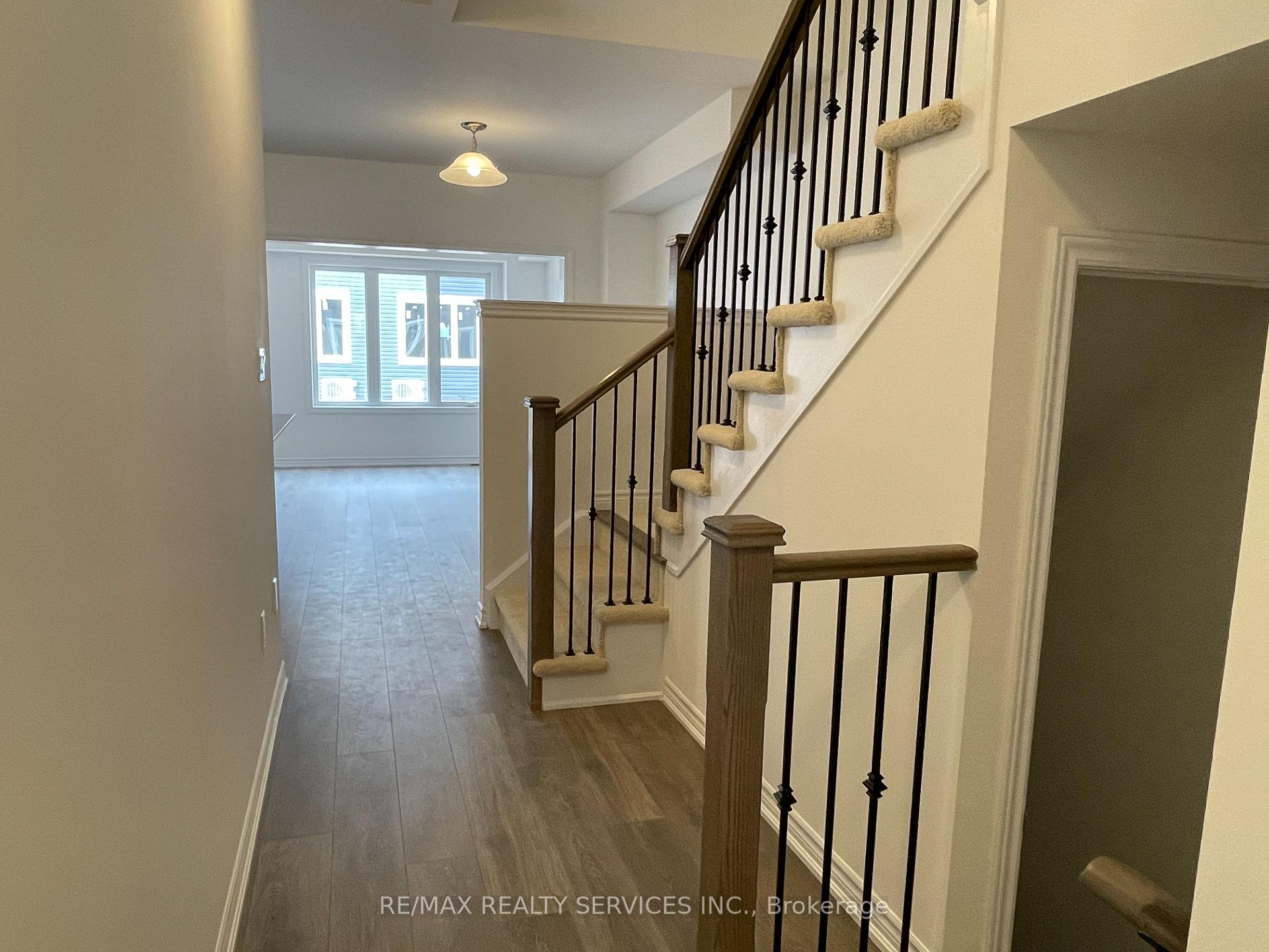 Photo 4 of 156 Sanders Road, Erin — HOMEH