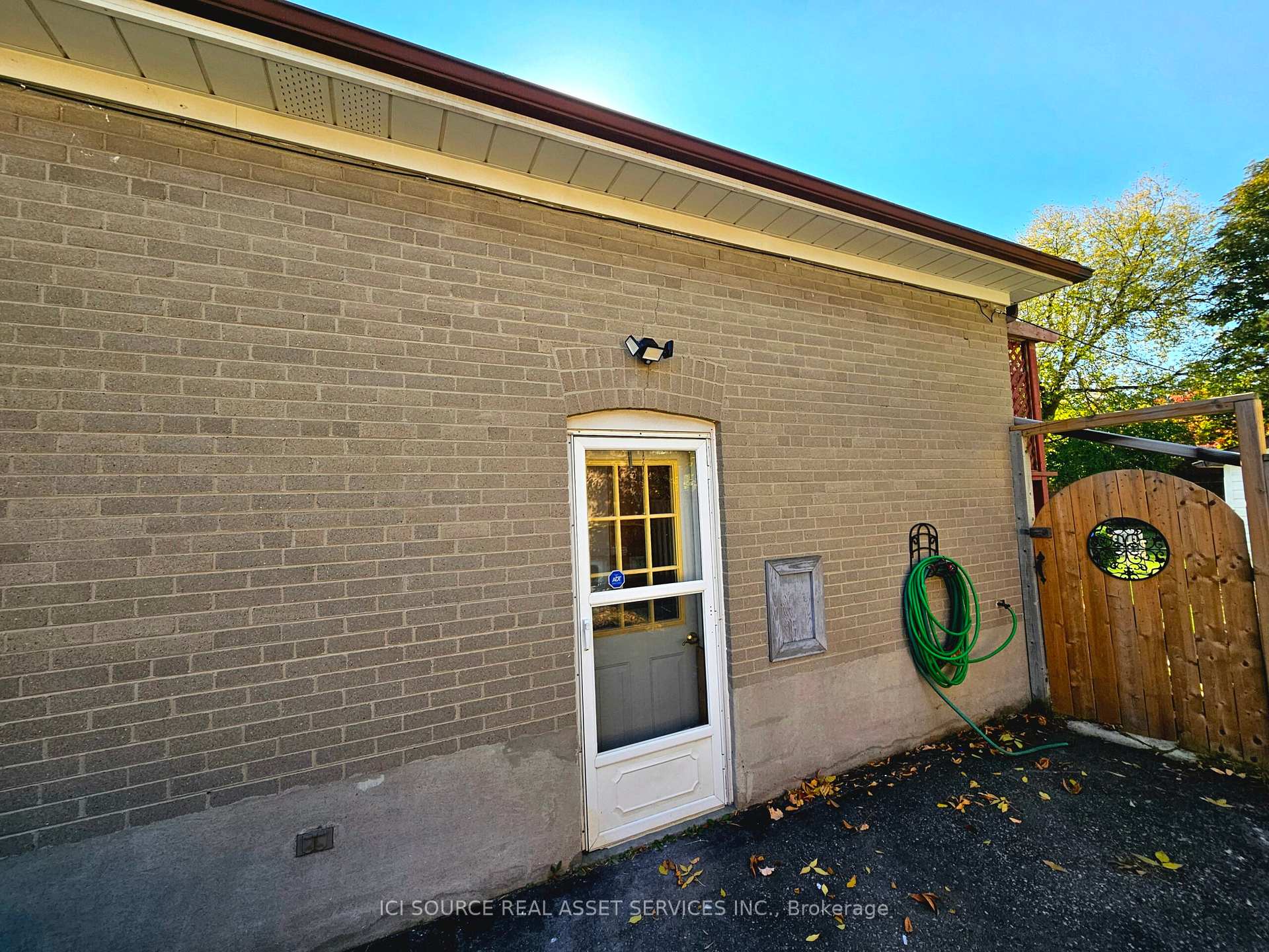 Photo 2 of 36 Linton Avenue, Ajax, Central West — HOMEH