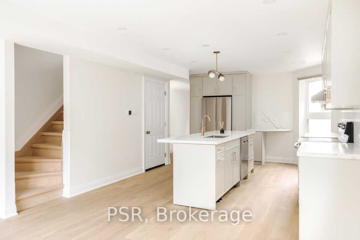 Photo 3 of Unit Upper, 263 Dovercourt Road, Toronto, Little Portugal — HOMEH