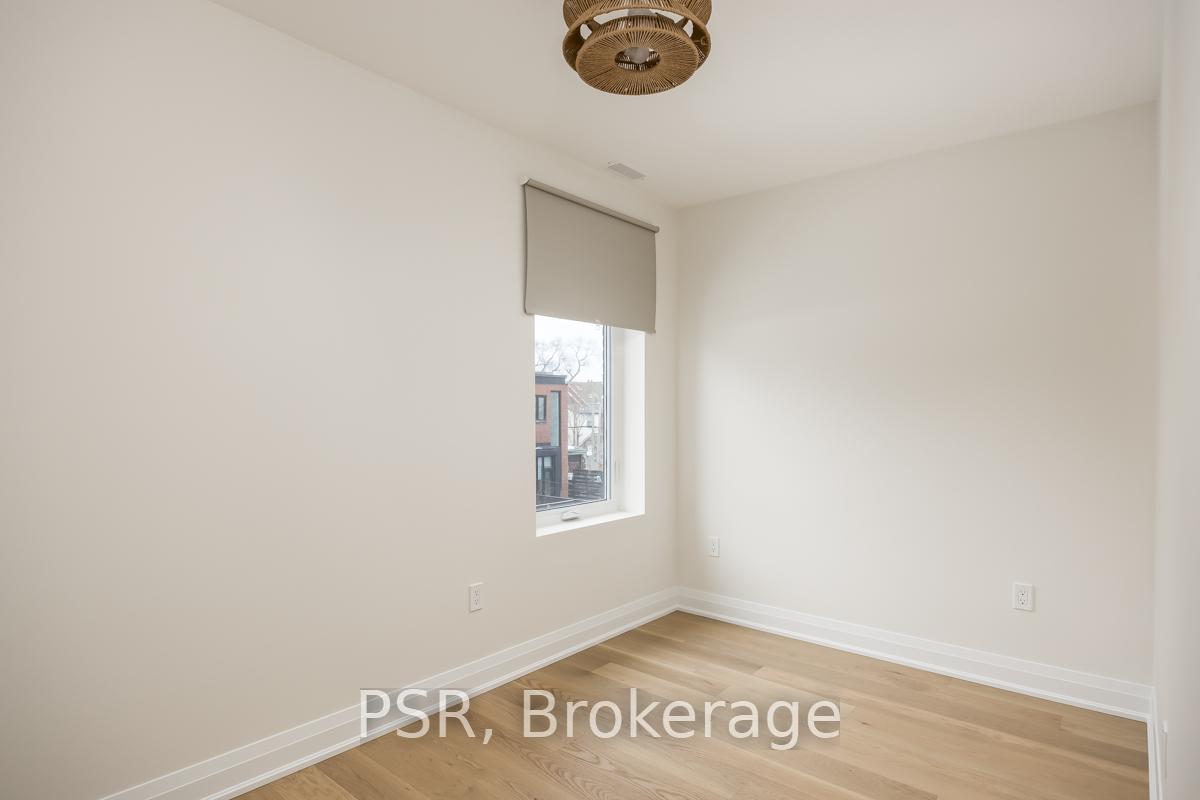 Photo 12 of Unit Upper, 263 Dovercourt Road, Toronto, Little Portugal — HOMEH
