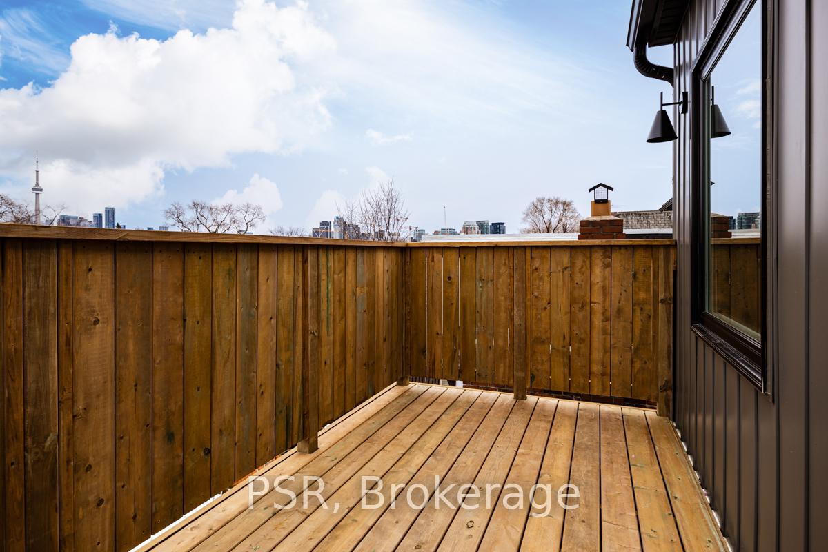 Photo 23 of Unit Upper, 263 Dovercourt Road, Toronto, Little Portugal — HOMEH