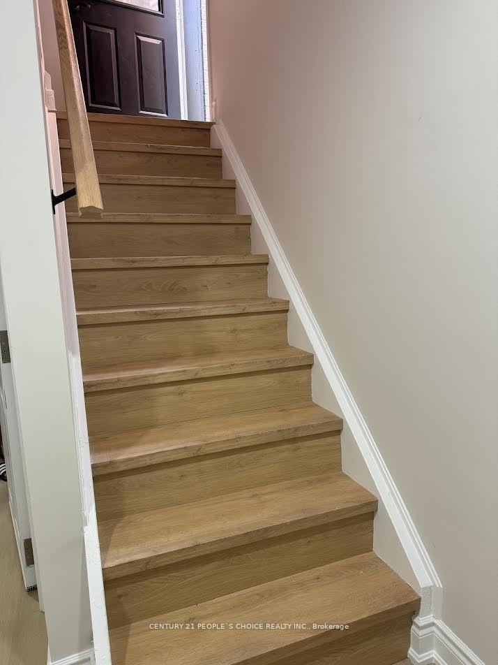 Photo 4 of 58 Don Minaker Drive, Brampton, Bram East — HOMEH