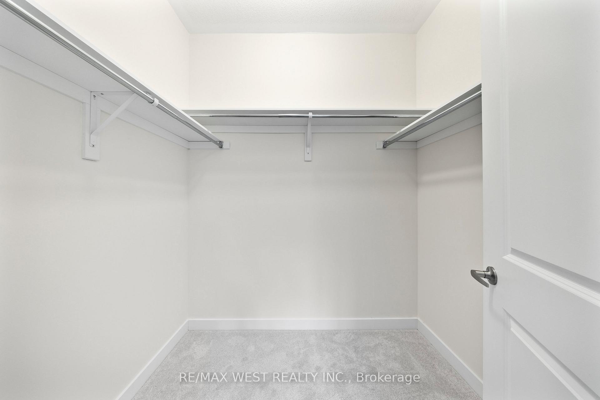 Photo 26 of 38 Singhampton Road, Vaughan, Kleinburg — HOMEH