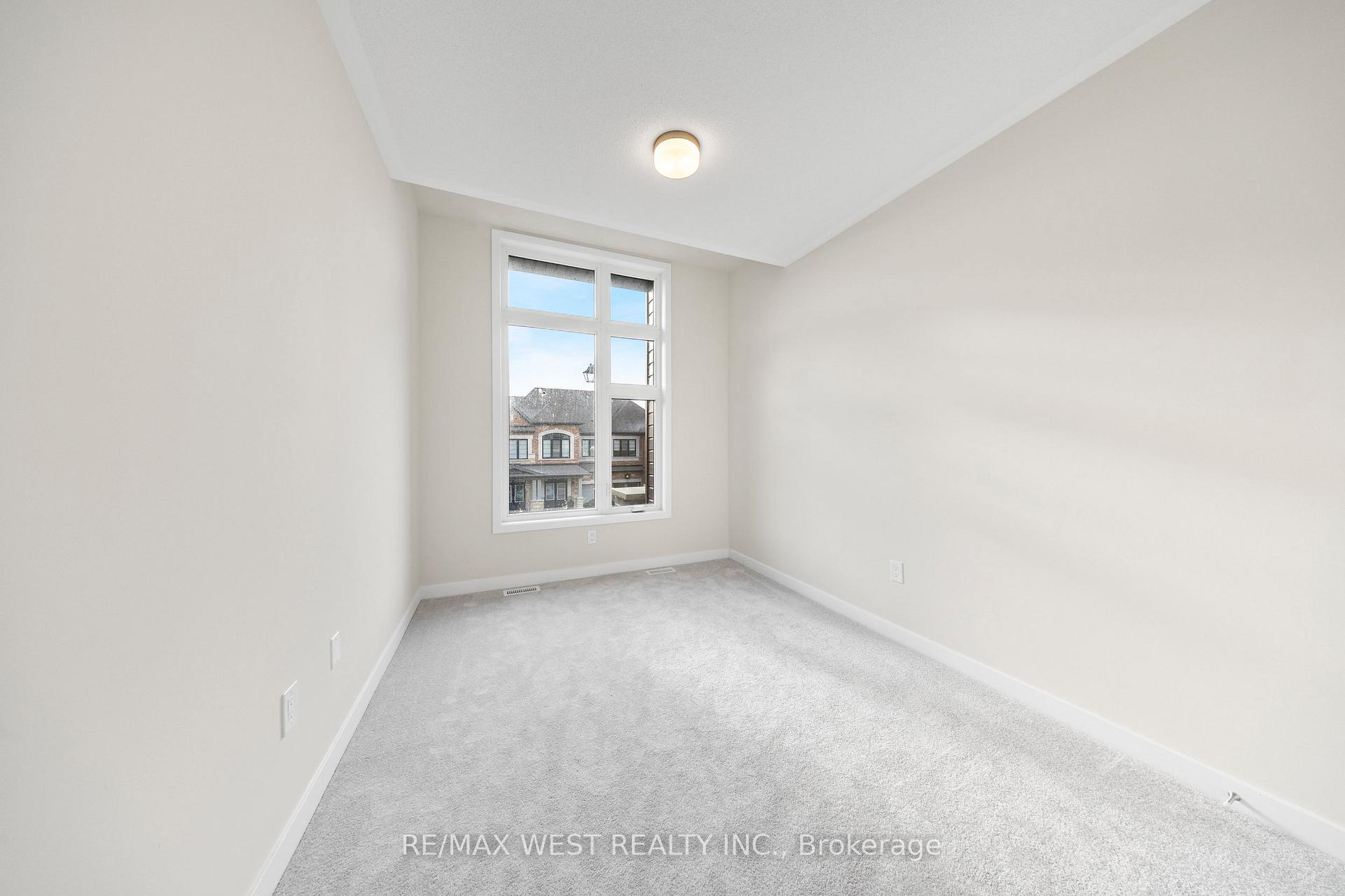 Photo 29 of 38 Singhampton Road, Vaughan, Kleinburg — HOMEH