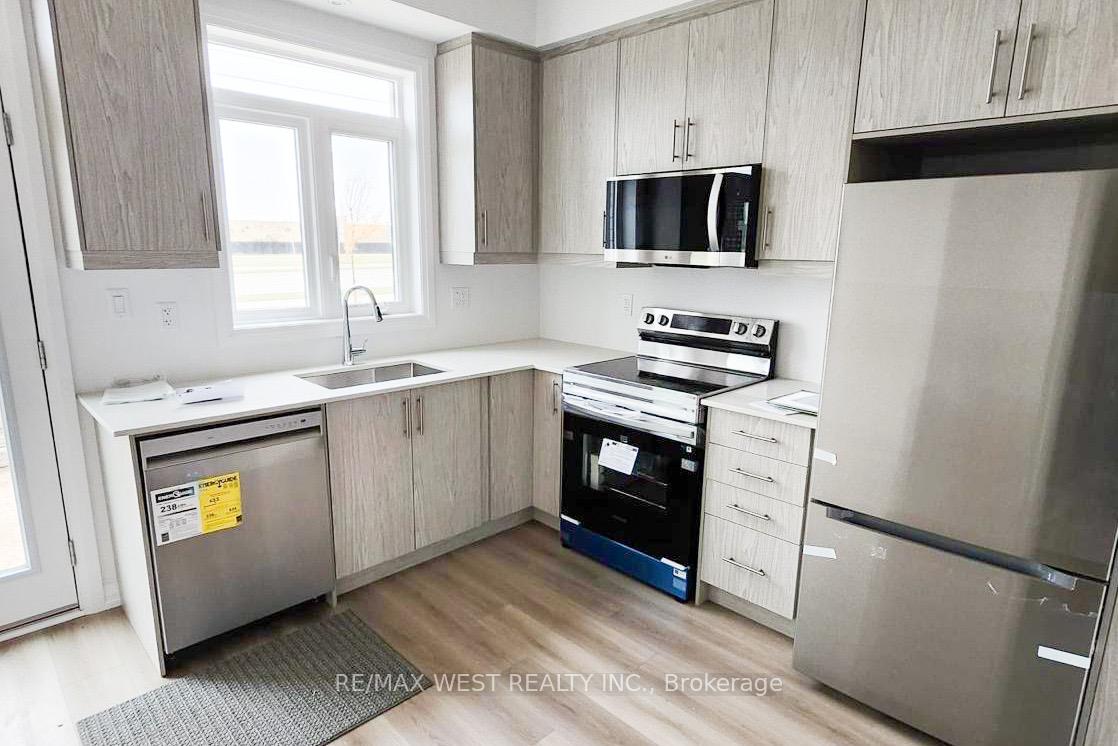 Photo 8 of Unit 15, 55 Tom Brown Drive, Brant, Paris — HOMEH