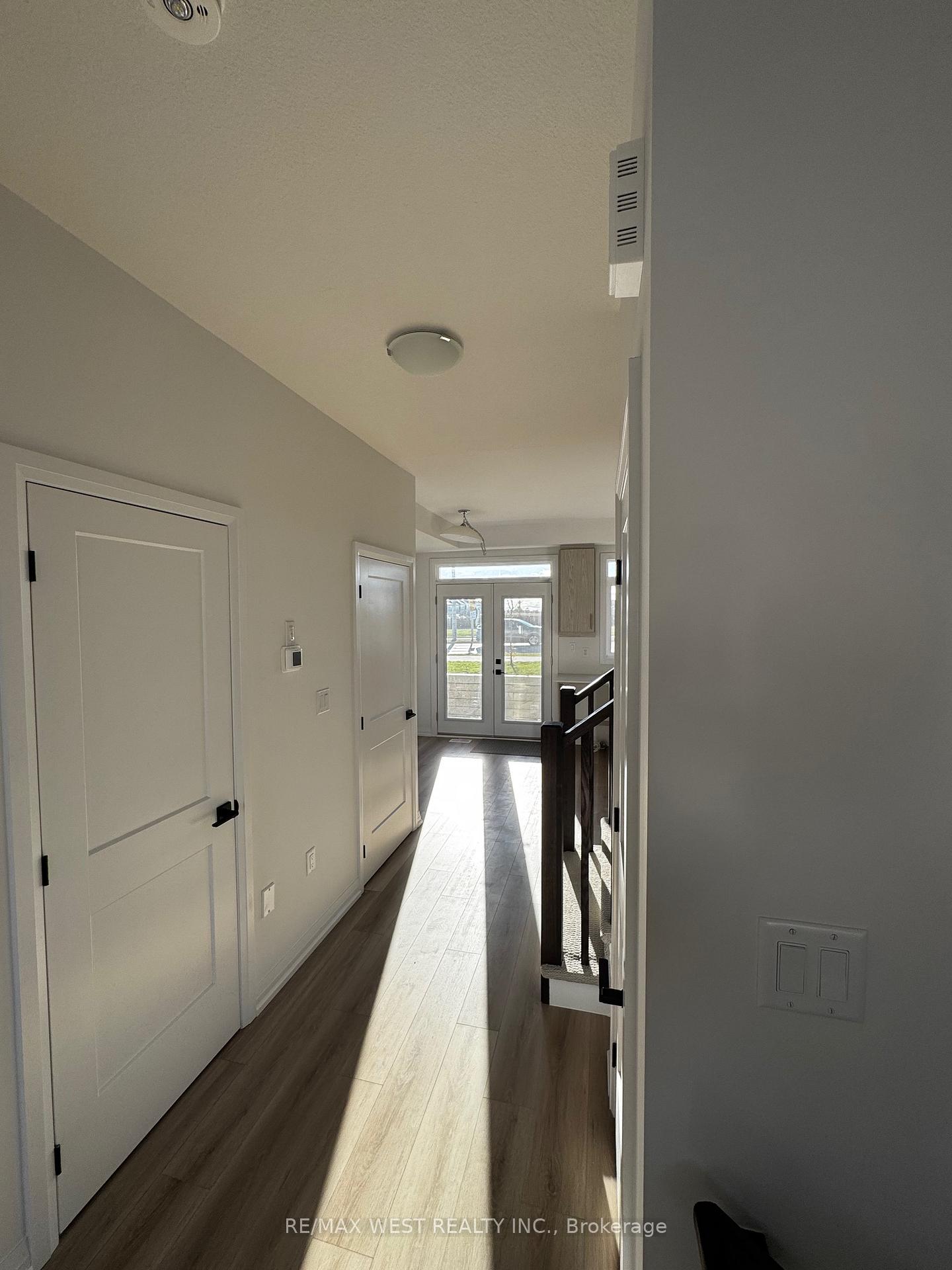 Photo 10 of Unit 15, 55 Tom Brown Drive, Brant, Paris — HOMEH