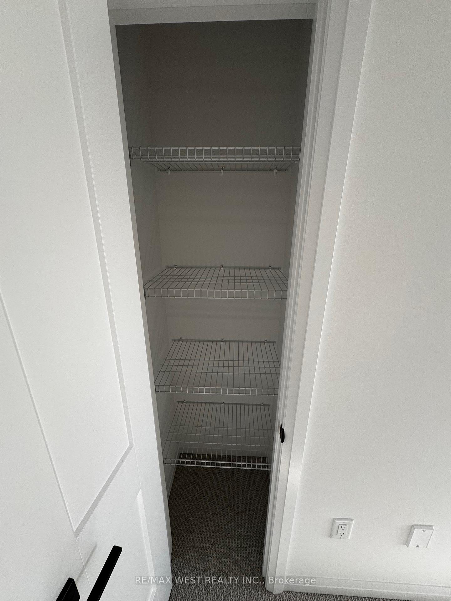 Photo 20 of Unit 15, 55 Tom Brown Drive, Brant, Paris — HOMEH