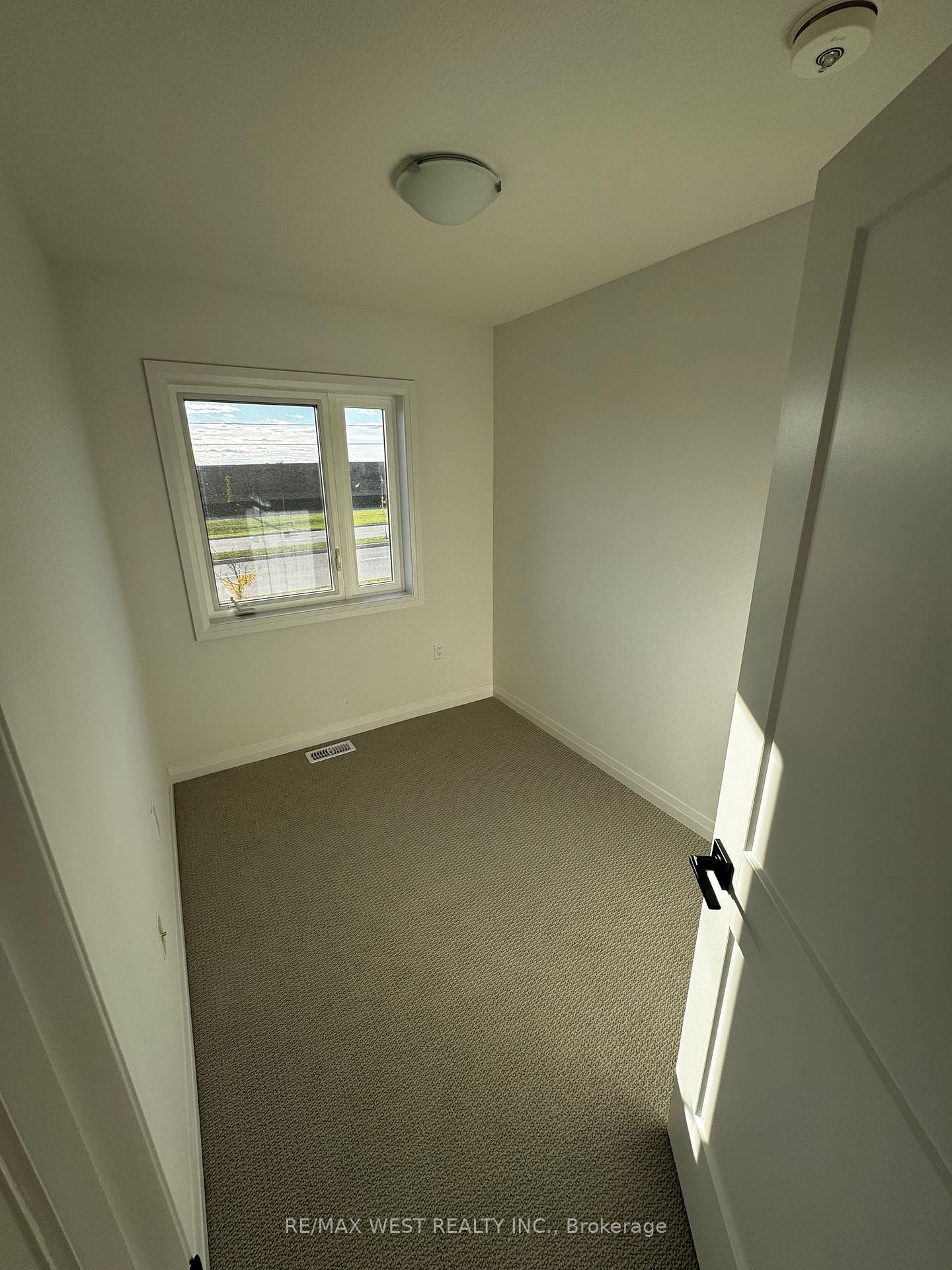 Photo 29 of Unit 15, 55 Tom Brown Drive, Brant, Paris — HOMEH