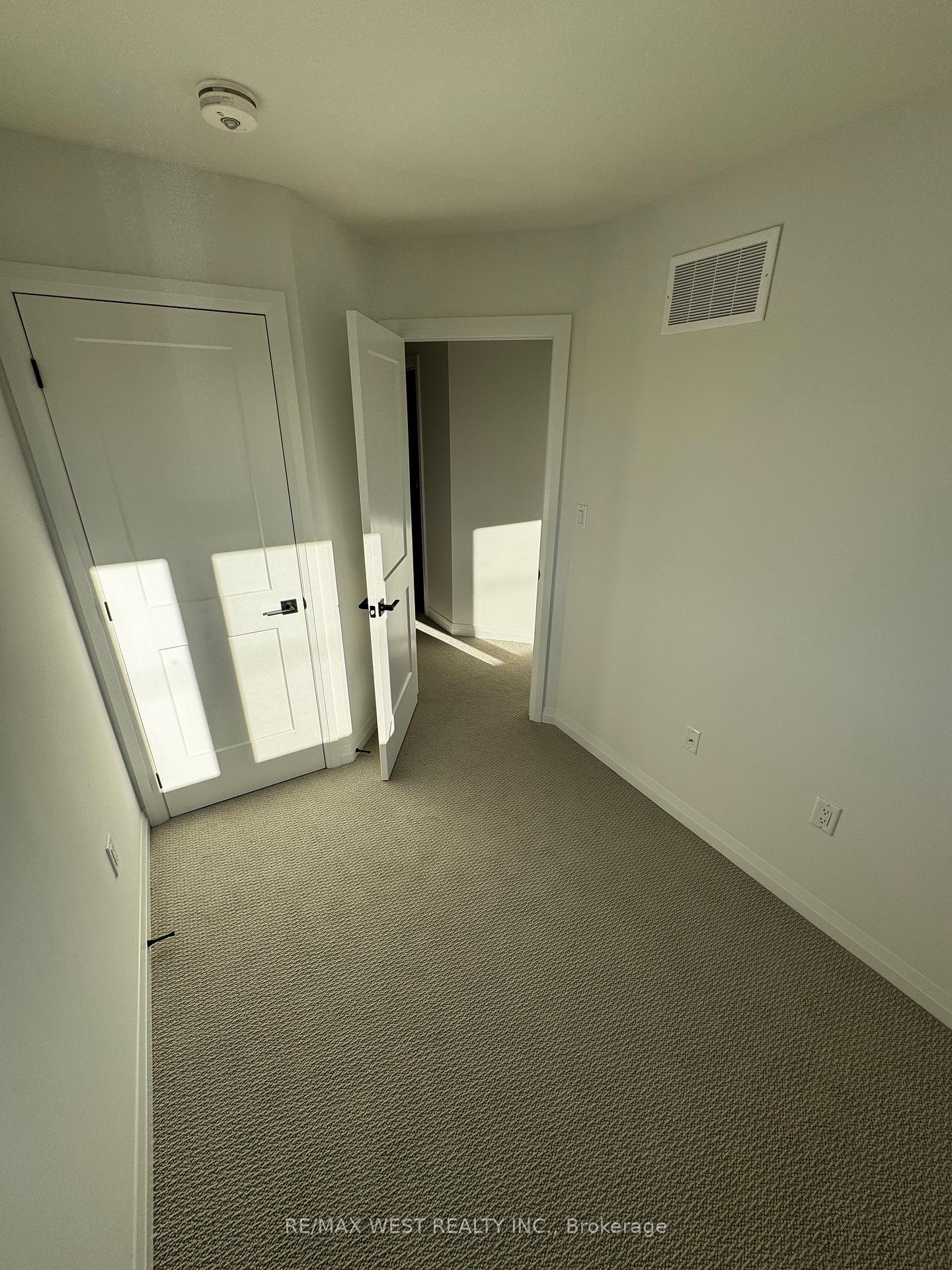 Photo 34 of Unit 15, 55 Tom Brown Drive, Brant, Paris — HOMEH