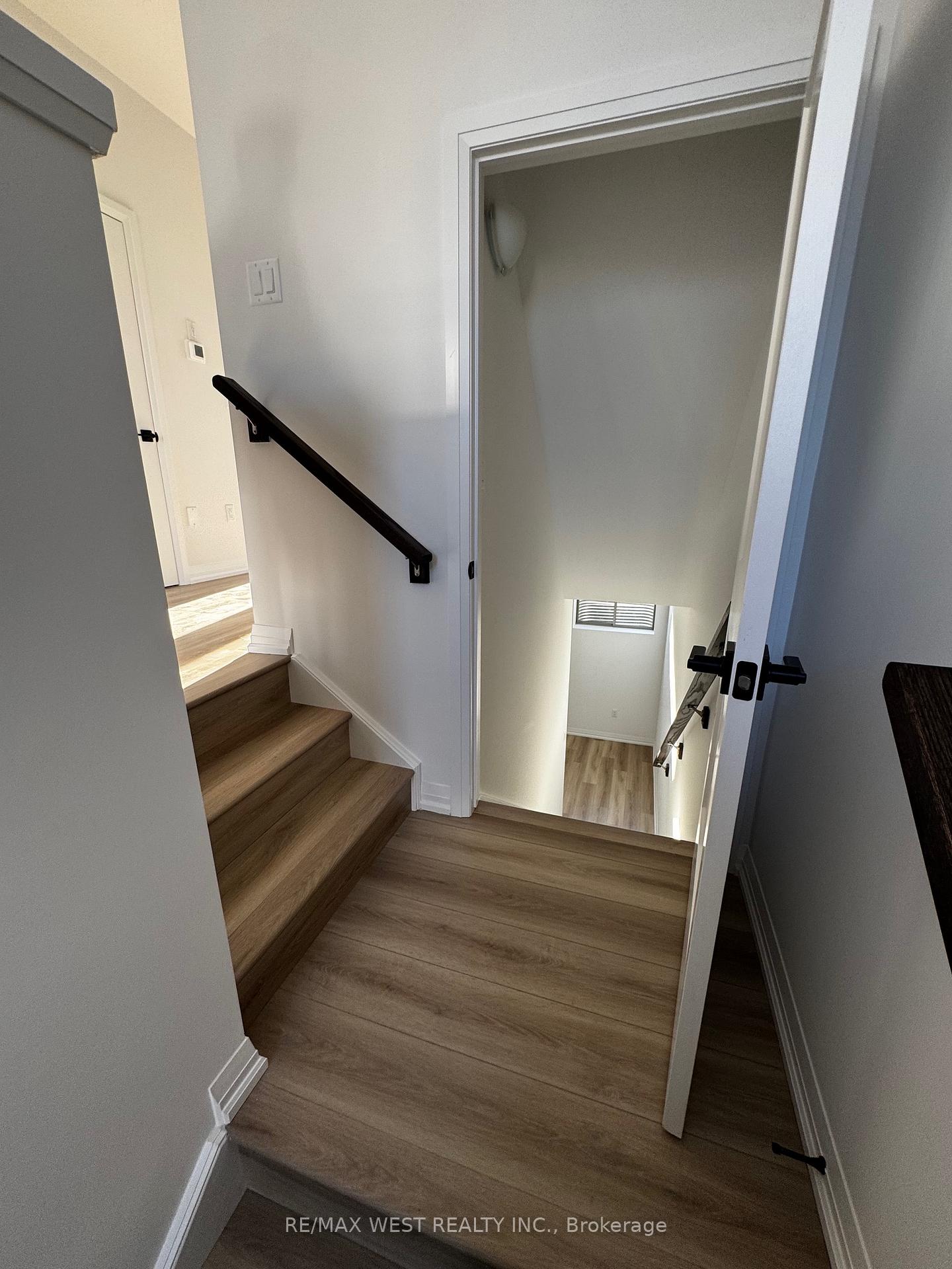 Photo 31 of Unit 15, 55 Tom Brown Drive, Brant, Paris — HOMEH