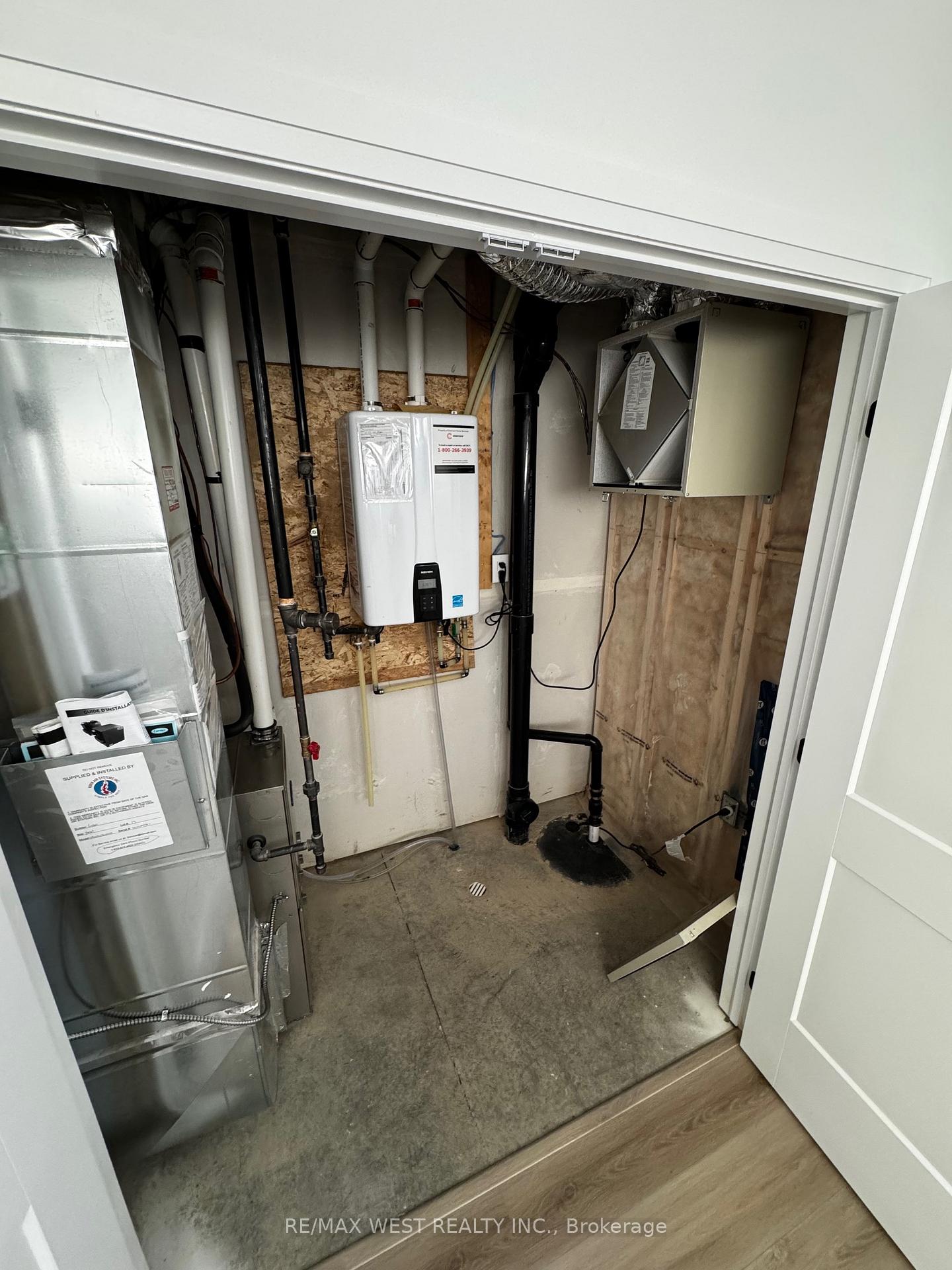 Photo 37 of Unit 15, 55 Tom Brown Drive, Brant, Paris — HOMEH